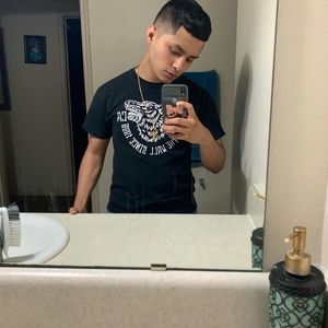 Meet your Posher, Benito